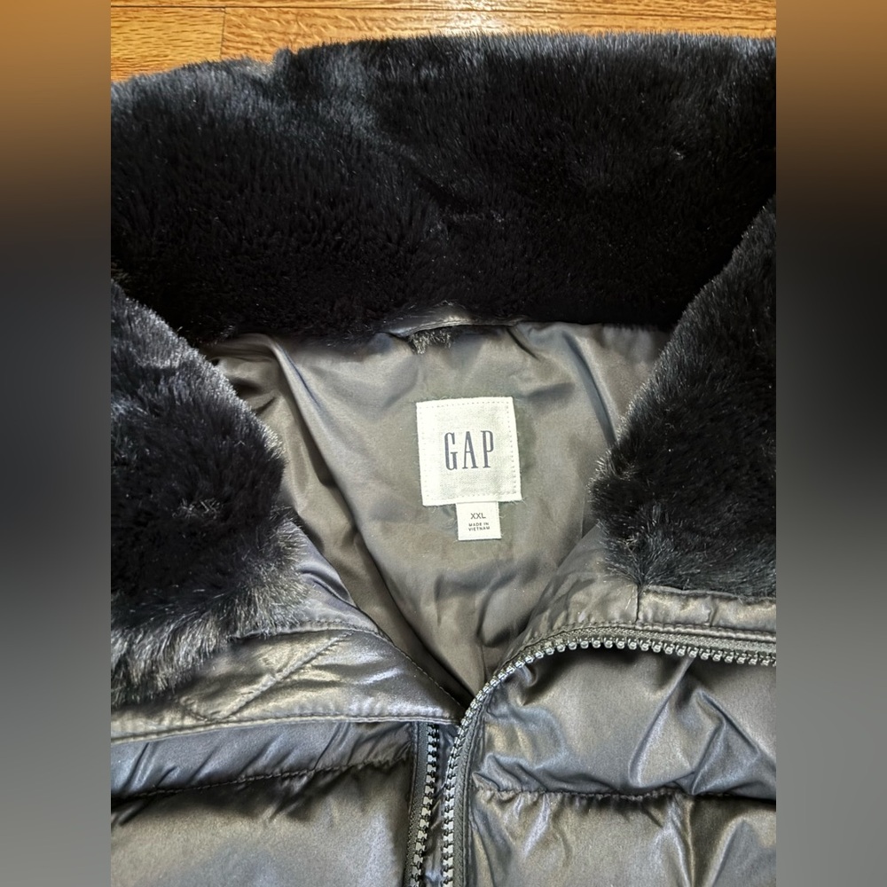 Gap Relaxed Puffer Jacket Women’s XXL Black Faux Fur Collar Quilted Coat New - Picture 2 of 7